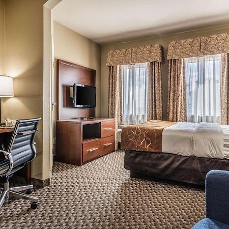 Comfort Suites Near Texas State University Сан Маркос Екстериор снимка